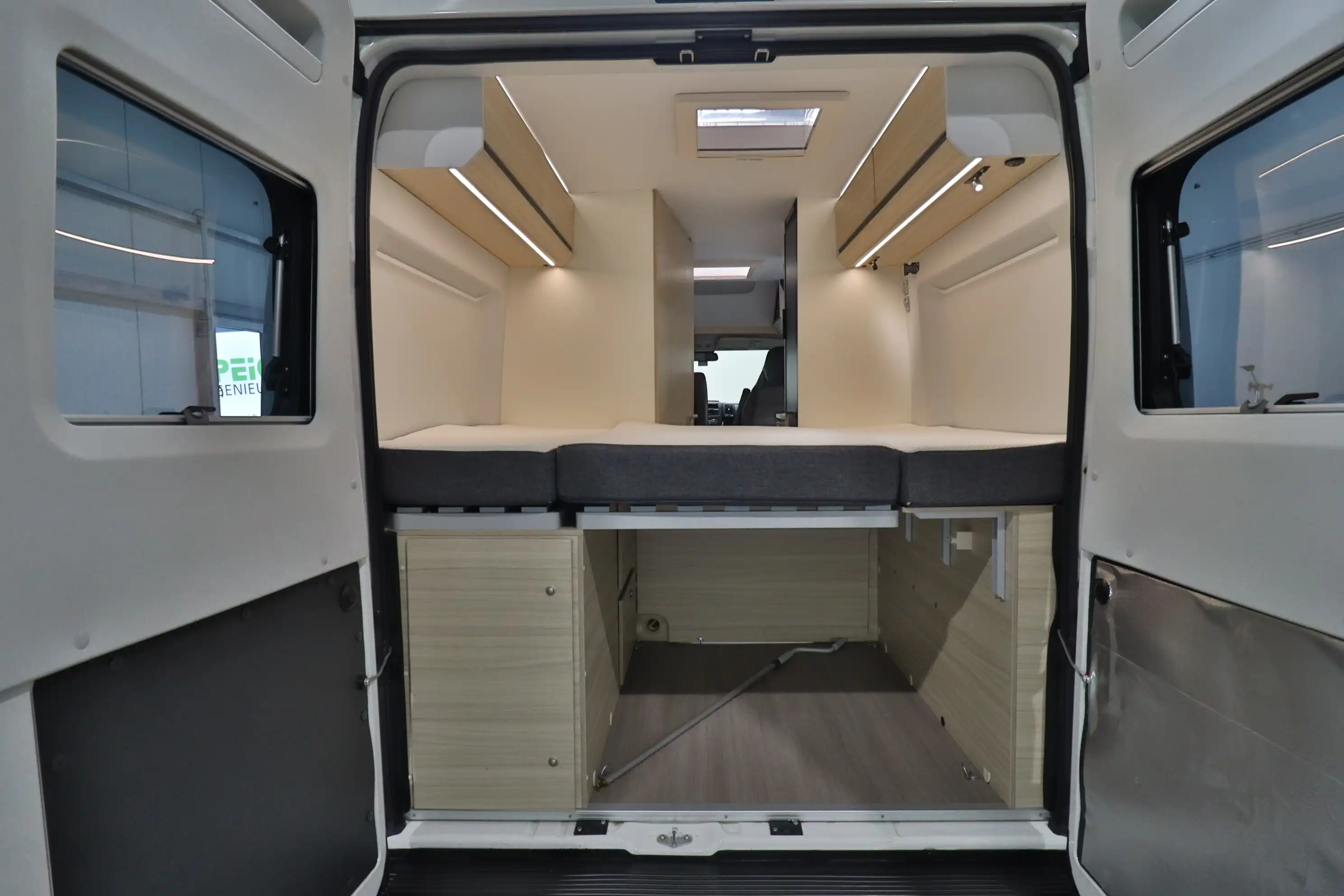 ADRIA Twin 600 SP Axess